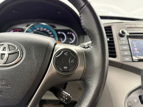 Used 2015 Toyota Venza XLE AWD/4WD image 32