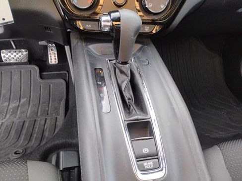 Used 2022 Honda HR-V Sport image 23