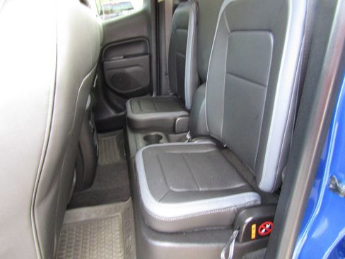 Used 2018 Chevrolet Colorado Z71 image 15