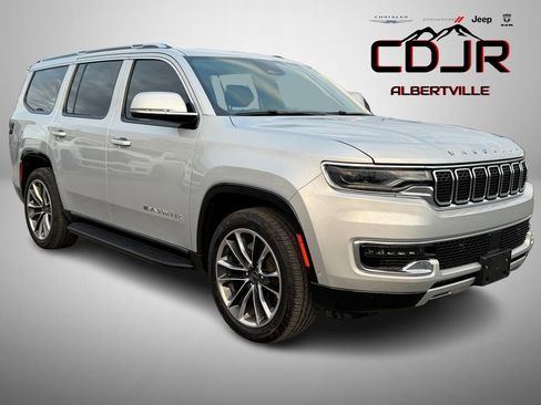 Used 2022 Jeep Wagoneer Series II w/ Premium Group I RWD image 1