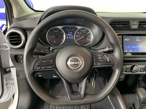 Used 2023 Nissan Versa S FWD image 22