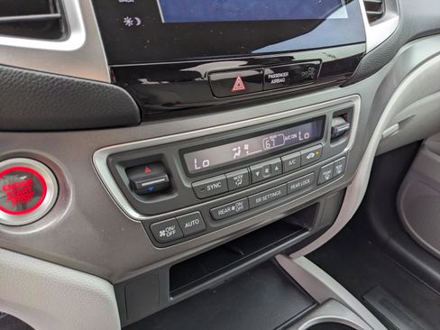 Used 2016 Honda Pilot EX image 28