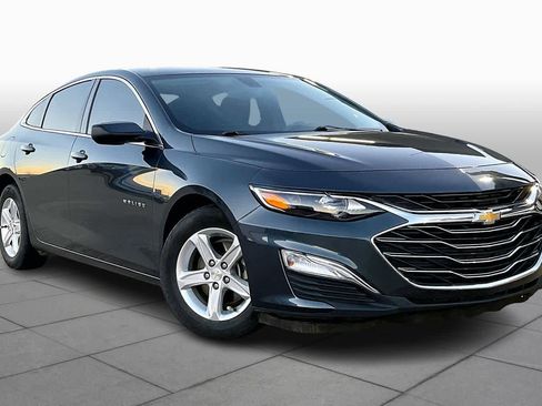 Used 2021 Chevrolet Malibu LS image 4