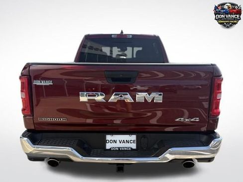 Certified 2025 RAM 1500 Big Horn AWD/4WD image 4