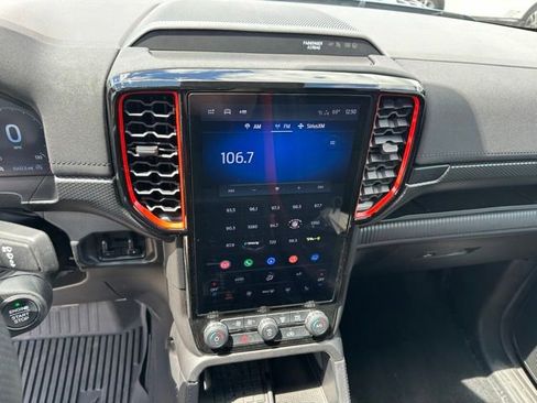 Used 2024 Ford Ranger Raptor AWD/4WD image 18
