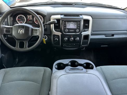Used 2015 RAM 2500 SLT AWD/4WD image 4