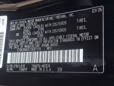 Used 2026 Toyota Highlander Limited AWD/4WD image 28