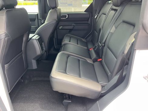 New 2026 Ford Bronco Outer Banks AWD/4WD image 4