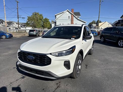 New 2026 Ford Escape ST-Line w/ Tech Pack #1 FWD image 10