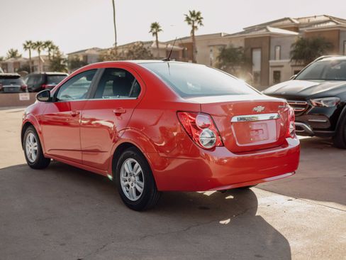Used 2013 Chevrolet Sonic LT FWD image 5