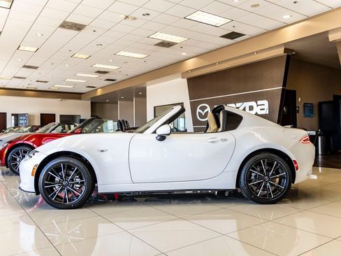 New 2026 MAZDA MX-5 Miata RF Grand Touring w/ Weather Package RWD image 2