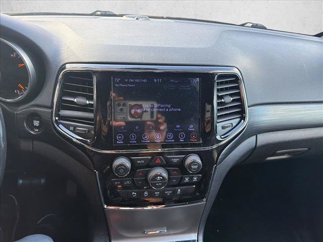 Used 2019 Jeep Grand Cherokee Altitude RWD image 16