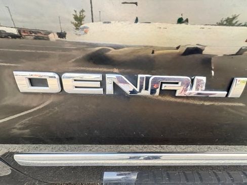 Used 2016 GMC Sierra 1500 Denali w/ Enhanced Driver Alert Package RWD image 3