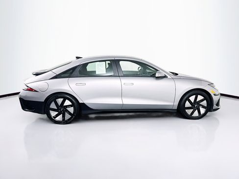 Used 2024 Hyundai Ioniq 6 SE image 10