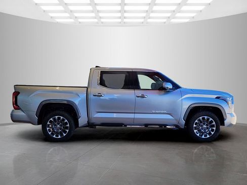 Used 2023 Toyota Tundra Limited AWD/4WD image 3