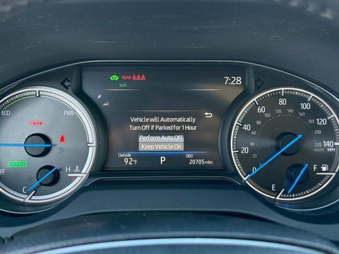 Certified 2024 Toyota Venza Nightshade image 25