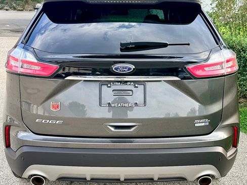 Used 2019 Ford Edge SEL AWD/4WD image 5