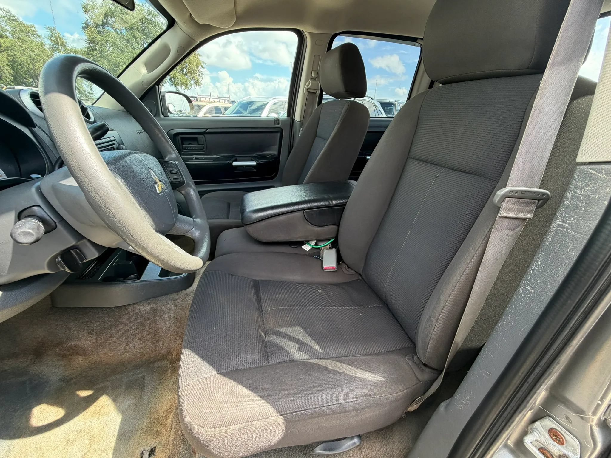 Used 2007 Mitsubishi Raider LS RWD image 6