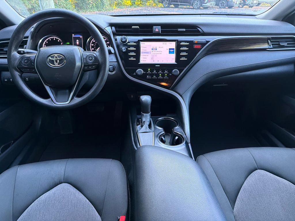 Used 2020 Toyota Camry LE w/ Convenience Package FWD image 22