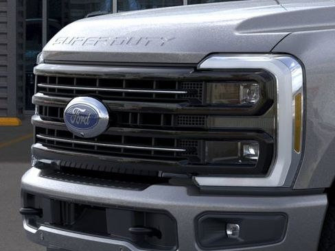 New 2026 Ford F250 Platinum AWD/4WD image 17