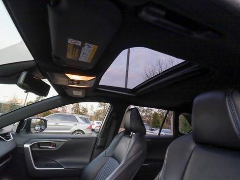 Used 2019 Toyota RAV4 XSE image 35