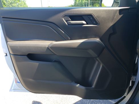 New 2026 Chevrolet Colorado W/T w/ WT Custom Package RWD image 10