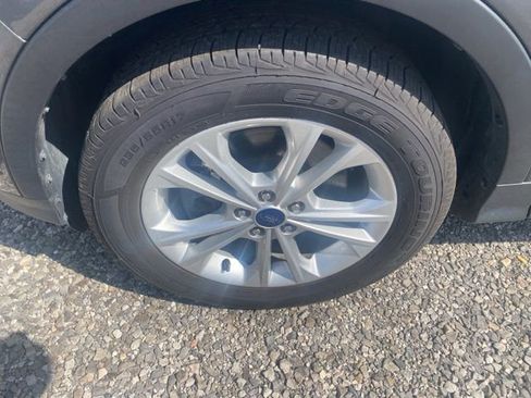 Used 2018 Ford Escape SE AWD/4WD image 10