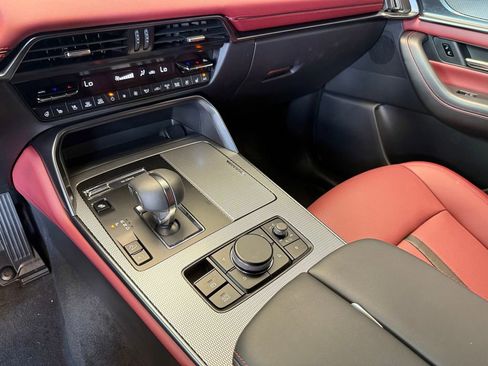 New 2025 MAZDA CX-70 Plug-In Hybrid w/ Premium Plus image 26