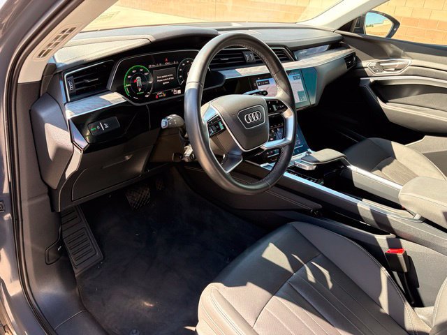 Used 2024 Audi Q8 e-tron Premium Plus w/ Premium Plus Package AWD/4WD image 13