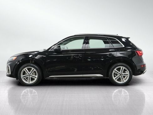 Used 2024 Audi Q5 e Premium w/ Convenience Package AWD/4WD image 2