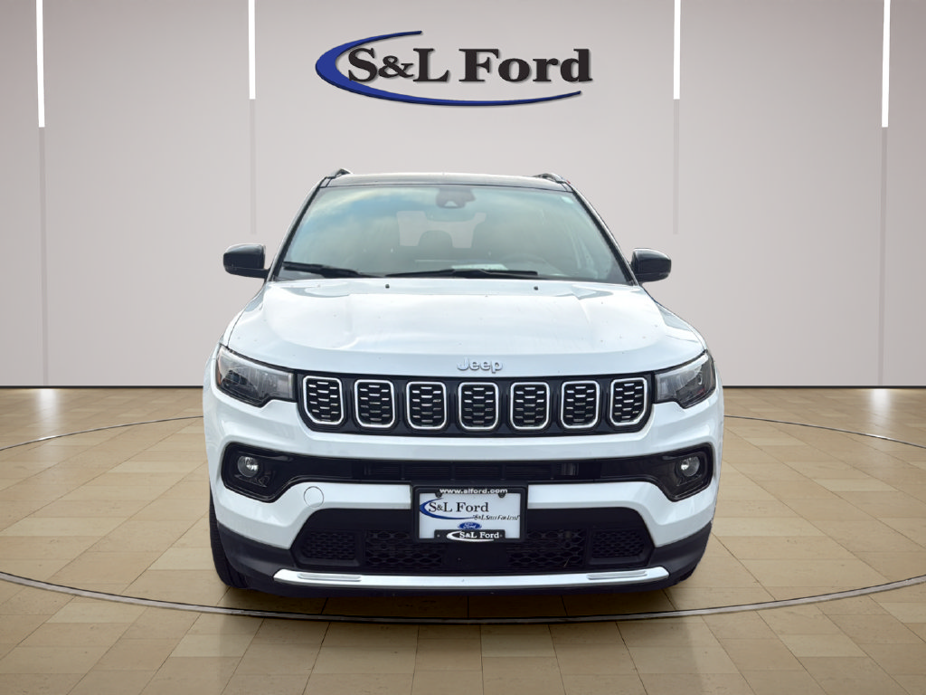Used 2025 Jeep Compass Limited AWD/4WD image 12