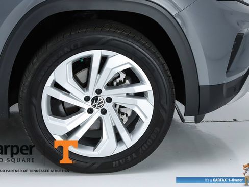 Used 2021 Volkswagen Atlas Cross Sport SEL FWD image 52