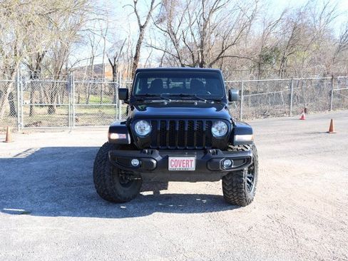 Used 2022 Jeep Gladiator Willys image 7