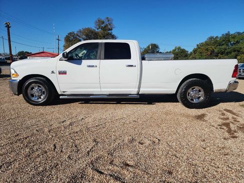Used 2010 Dodge Ram 2500 Truck SLT image 4