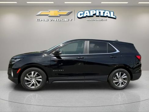 Used 2024 Chevrolet Equinox LT FWD image 2