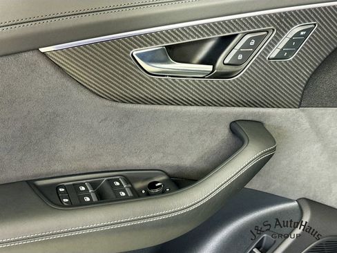 Used 2024 Audi SQ8 Prestige w/ Prestige Package AWD/4WD image 24
