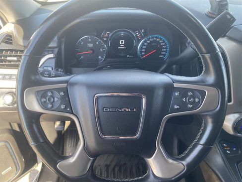 Used 2018 GMC Yukon Denali w/ Open Road Package image 24