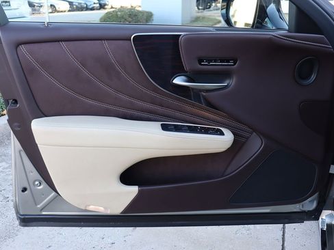 Used 2018 Lexus LS 500 w/ Interior Upgrade Package image 57