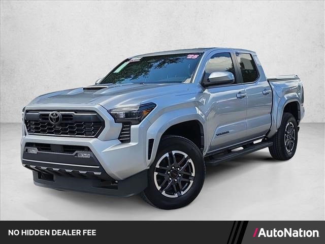 Used 2025 Toyota Tacoma TRD Sport AWD/4WD image 1