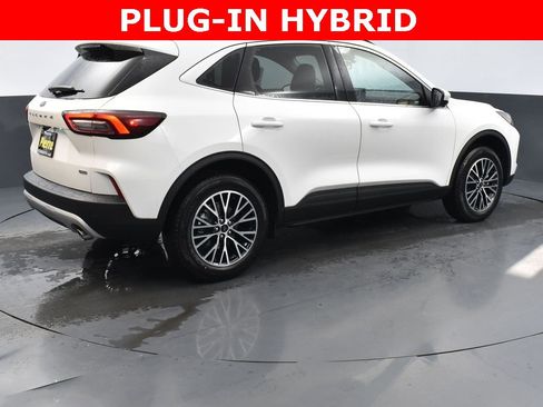 New 2025 Ford Escape SE w/ PHEV Premium Package image 7