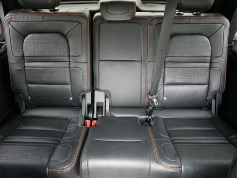 Used 2024 Lincoln Navigator Black Label AWD/4WD image 16