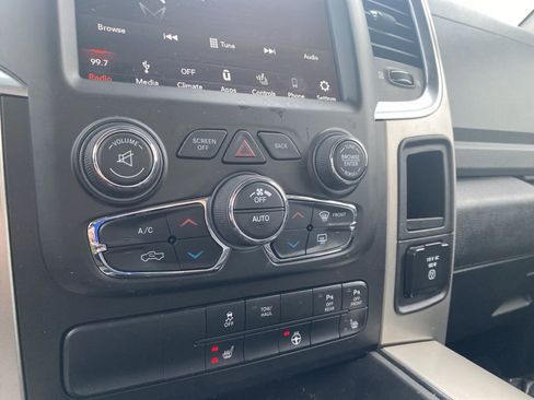 Used 2019 RAM 1500 Big Horn image 10