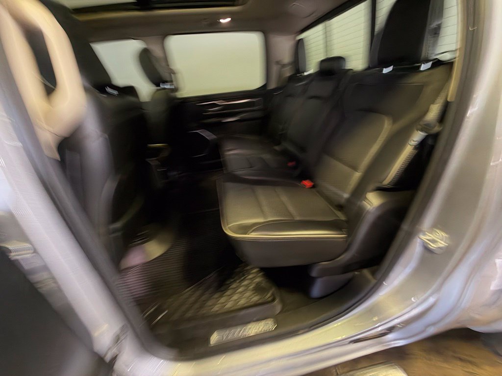 Used 2021 RAM 1500 Laramie AWD/4WD image 15