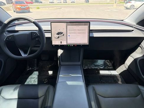 Used 2025 Tesla Model 3 Long Range AWD/4WD image 17