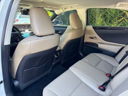 Used 2021 Lexus ES 350 w/ Premium Package FWD image 38