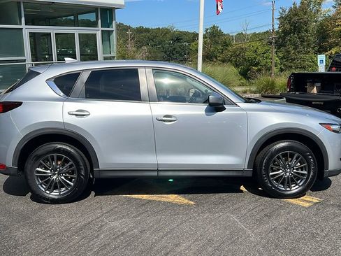Used 2019 MAZDA CX-5 Touring image 6