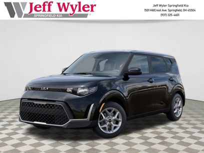 New 2025 Kia Soul LX