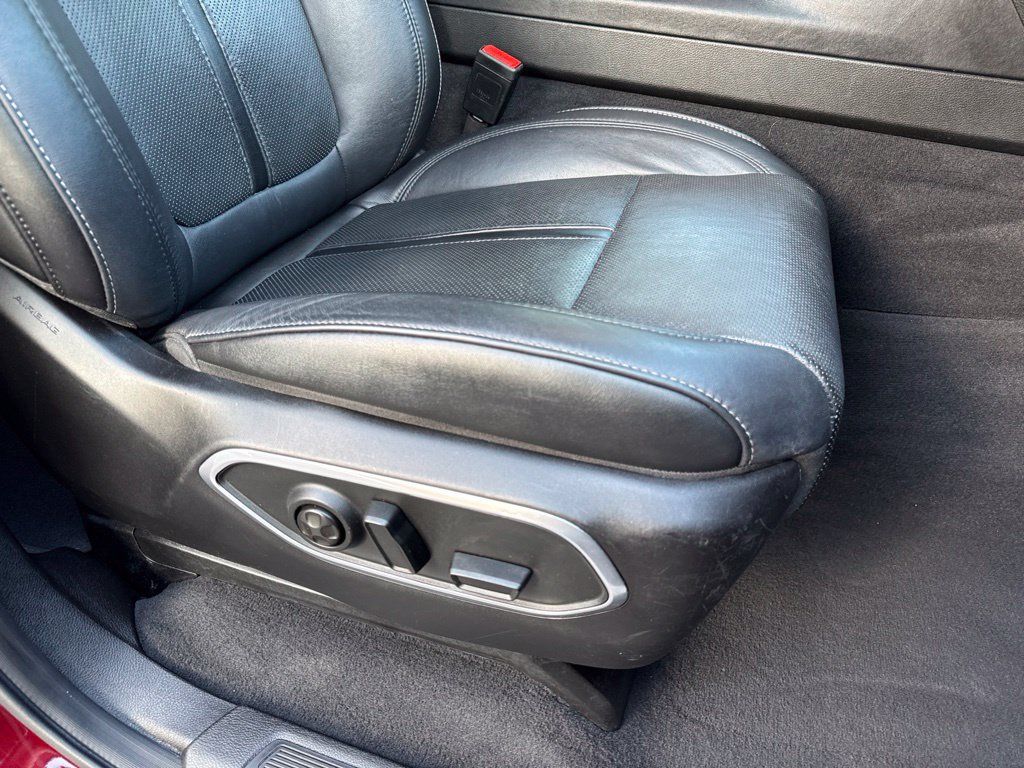 Used 2024 Jeep Wagoneer L Series II w/ Flexible Seating Group AWD/4WD image 43