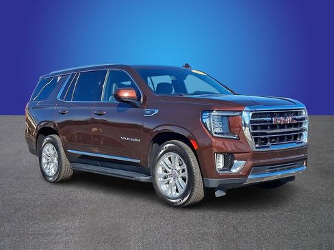 Used 2023 GMC Yukon SLT image 3
