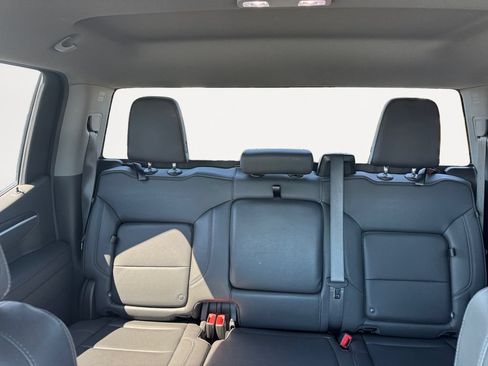 Used 2025 GMC Sierra 1500 SLT RWD image 13